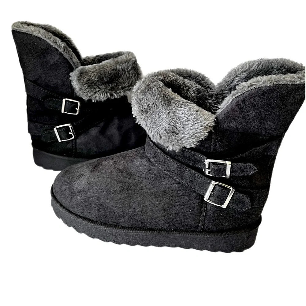 New Attitude Eddie Gray Boots size 8 medium JJ346.  Fax fur inside.